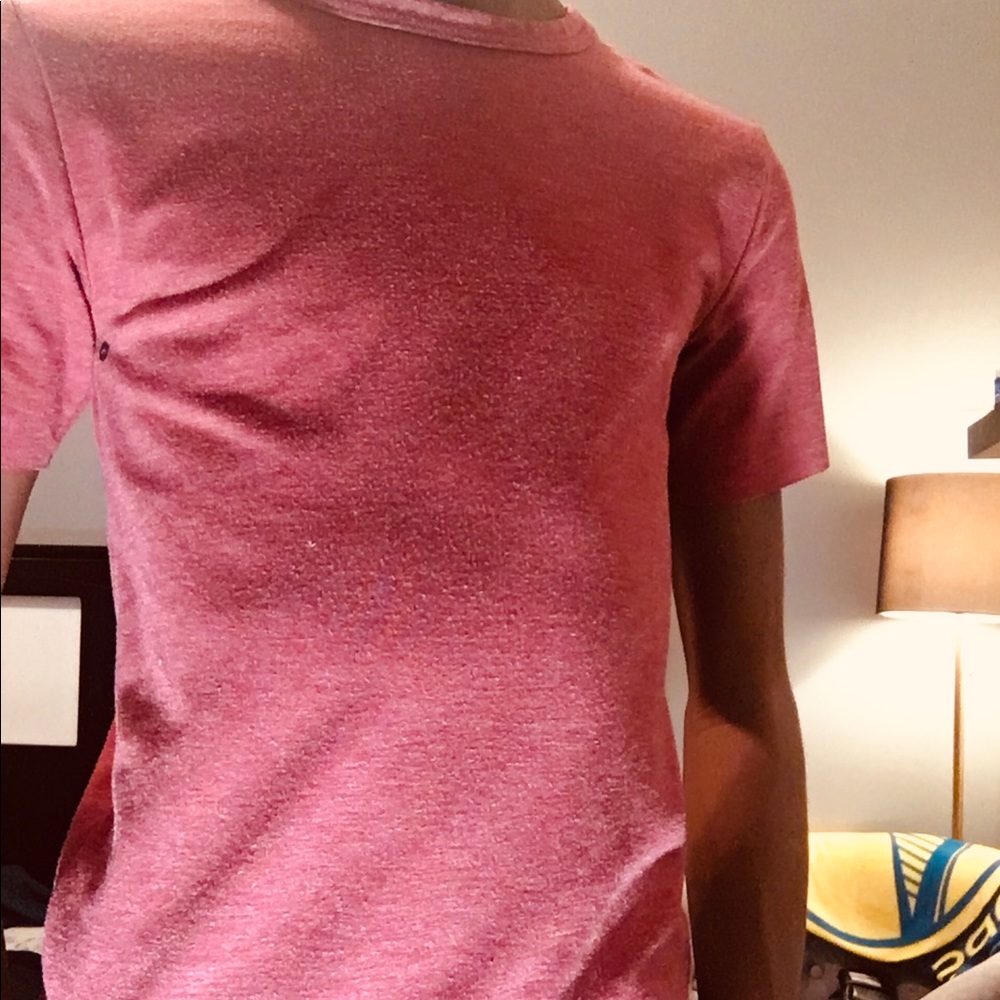 New never worn red Jordan tee